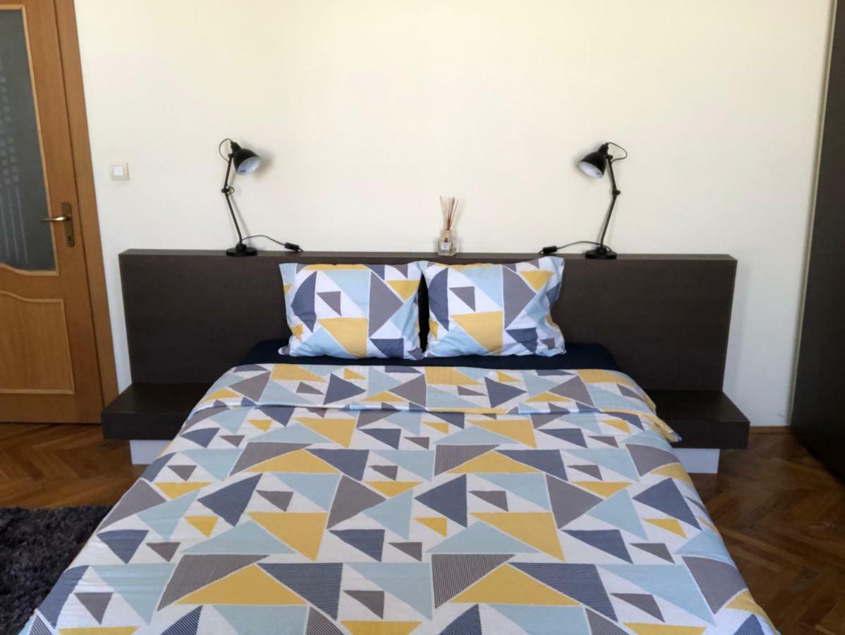 Schei Apartment 2 บราชอฟ ภายนอก รูปภาพ